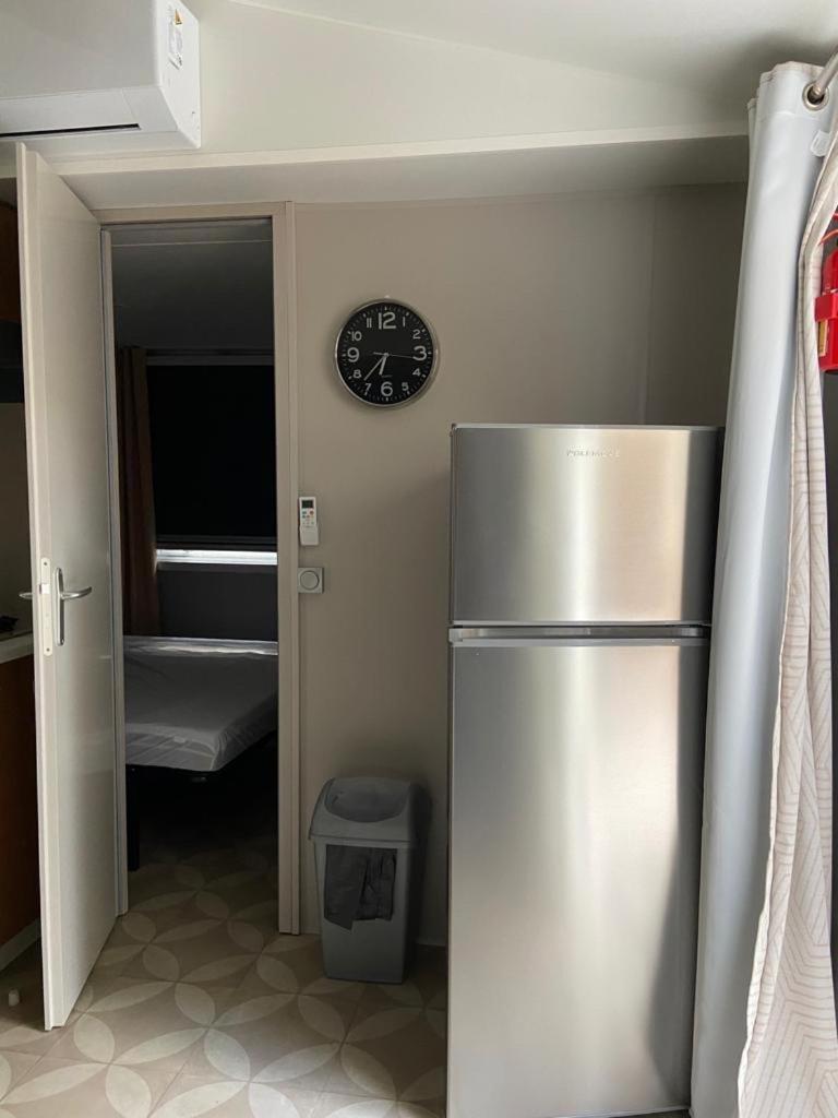 Mobil Home Aventura 6-8 Personnes Tout Confort Saint-Brevin-les-Pins Bagian luar foto